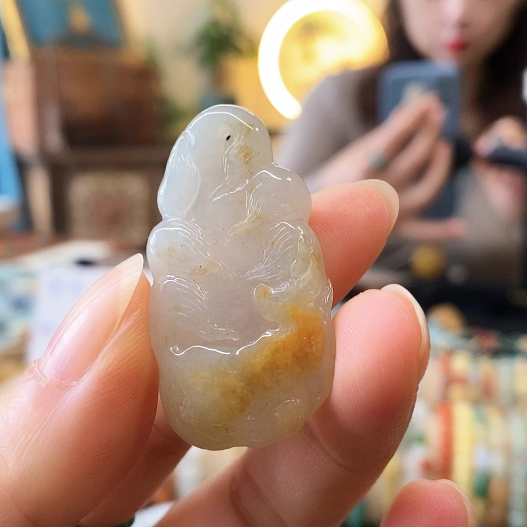 翡翠挂件未镶嵌翡翠挂件