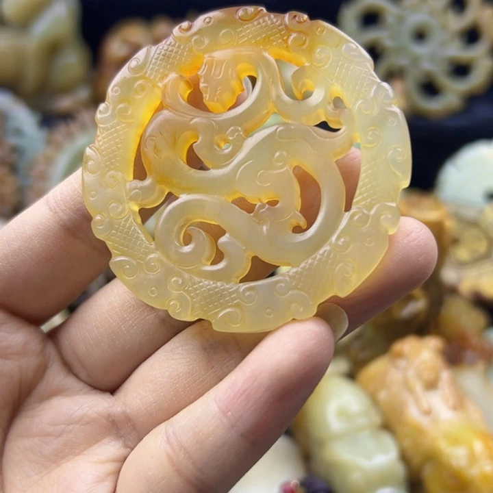蛇纹石玉颈饰未镶嵌71