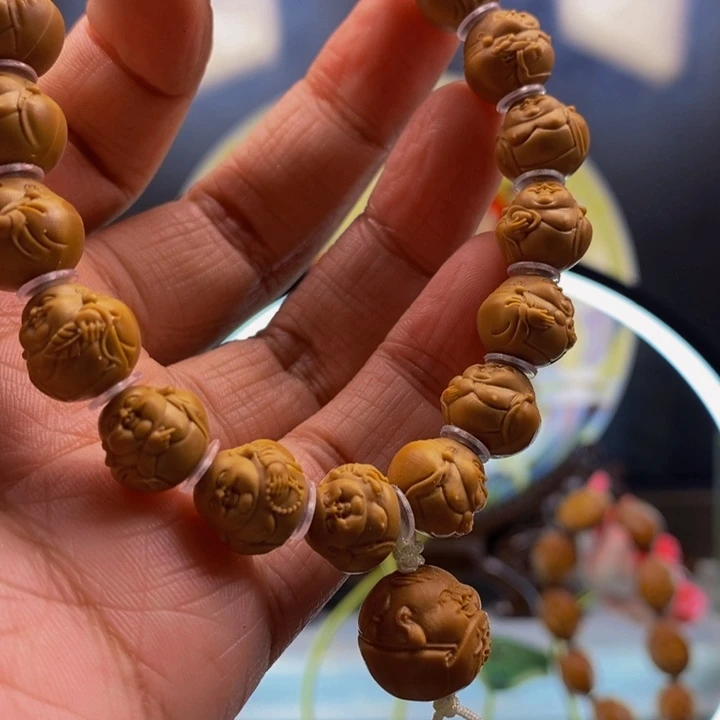 吊坠橄榄核与欢欢呼呼呼欢欢欢欢欢欢