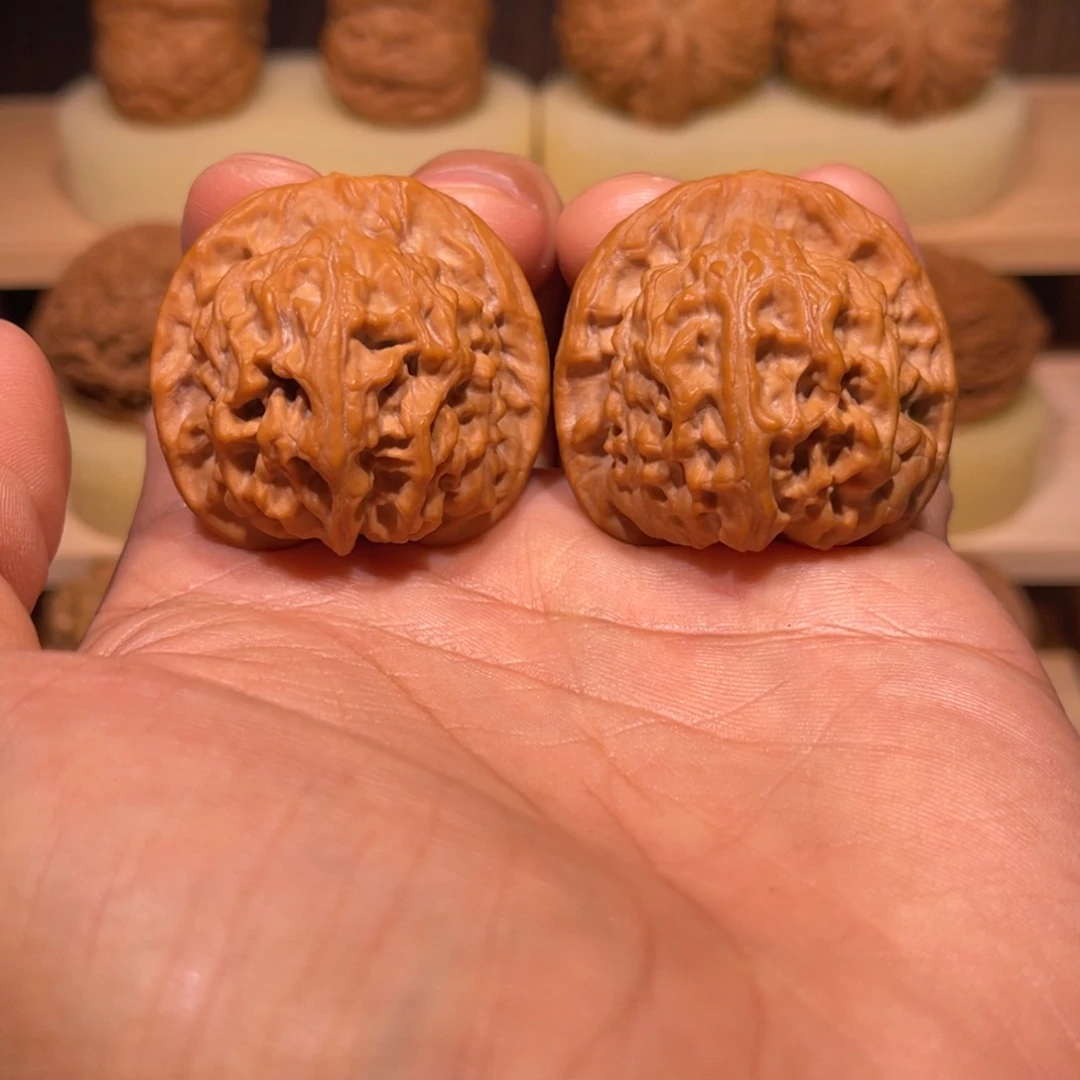 吊坠桃核38天地帽