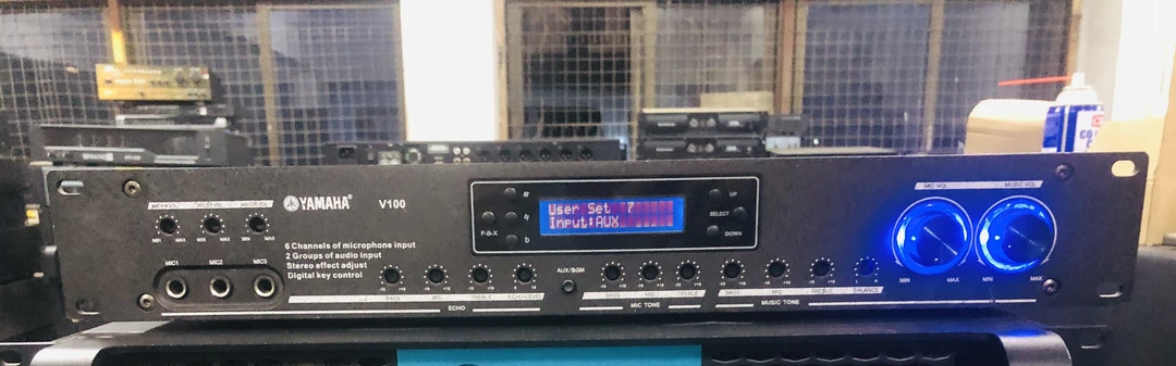 不包邮 效果器一台