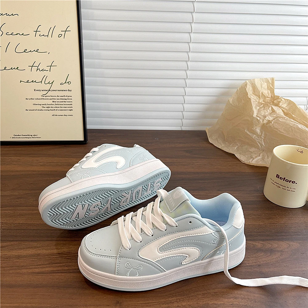 原创欧若风水月色面包鞋女ins潮2025夏季新款板鞋百搭休闲小白鞋