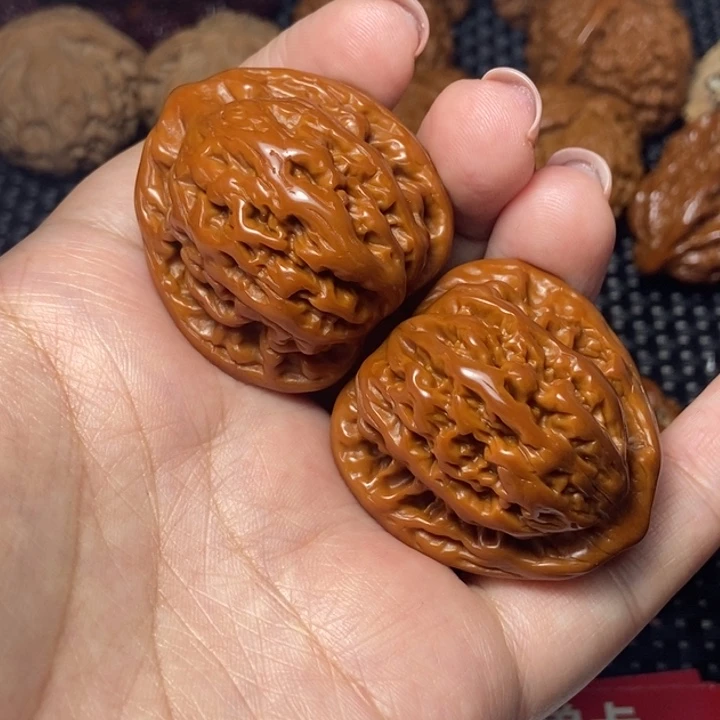 工***池把件文玩核桃虎头