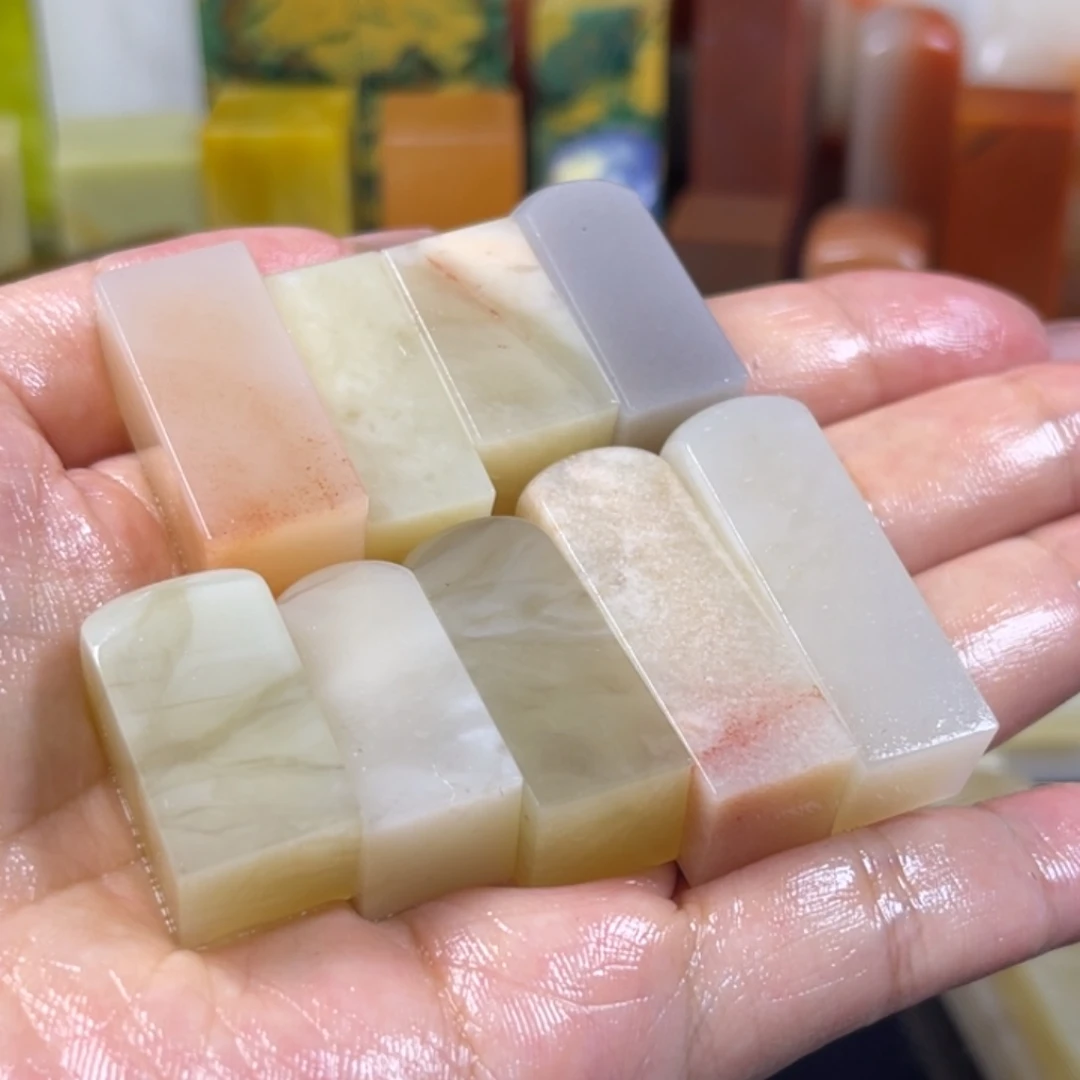 青田石印石老挝石