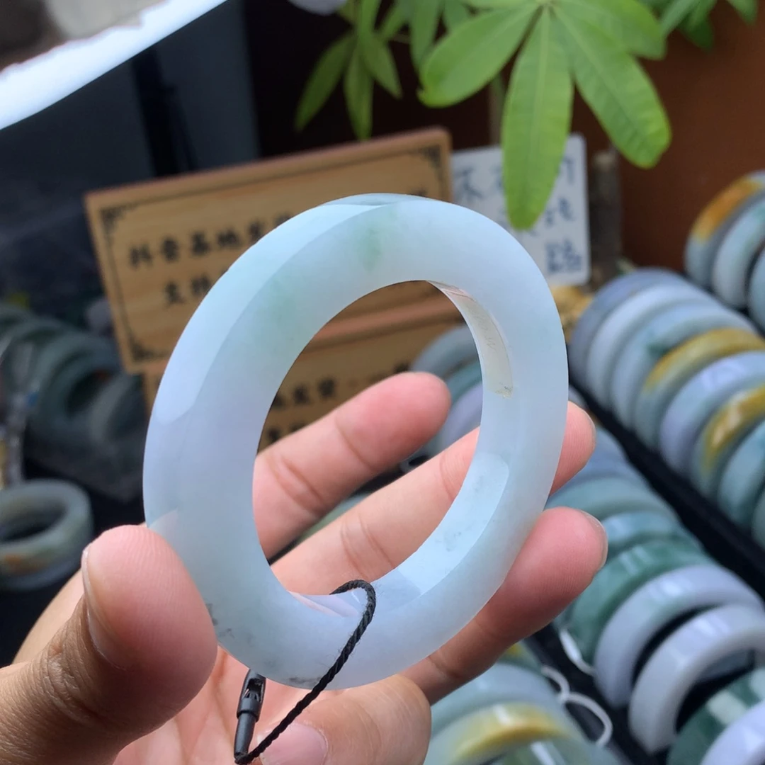 未镶嵌手镯定制翡翠定制手镯
