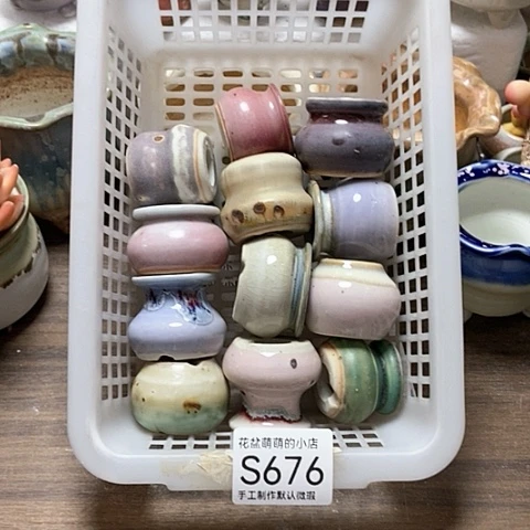 紫砂花盆676微瑕品口径3厘米