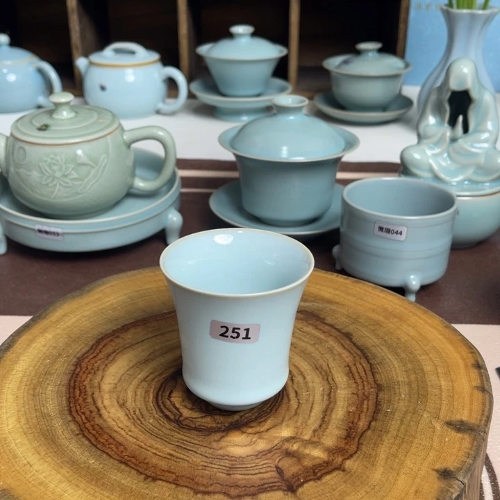 汝州原矿原釉251闻香杯