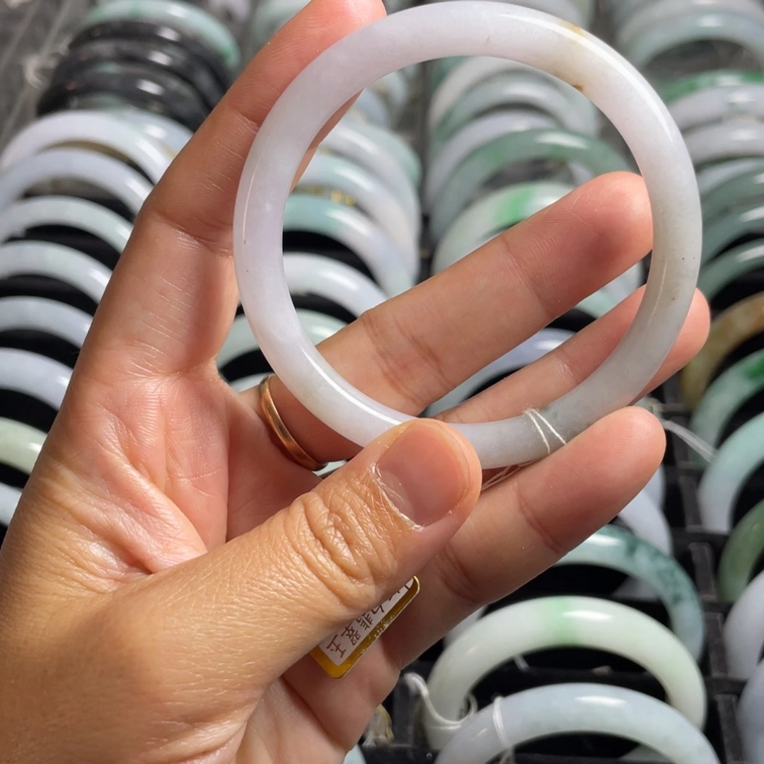 翡翠未镶嵌手镯手镯