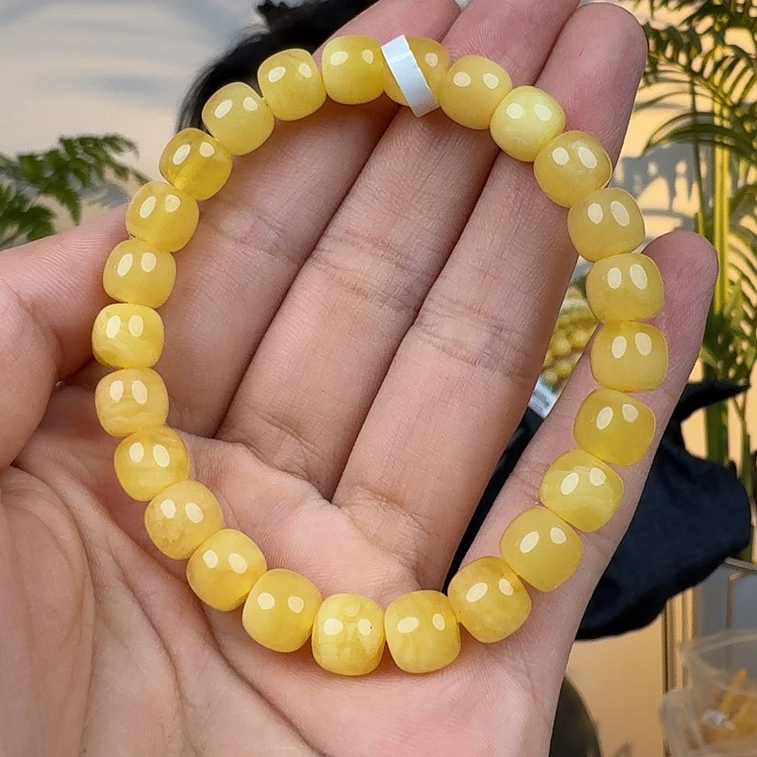 蜜蜡未镶嵌珠宝奇石