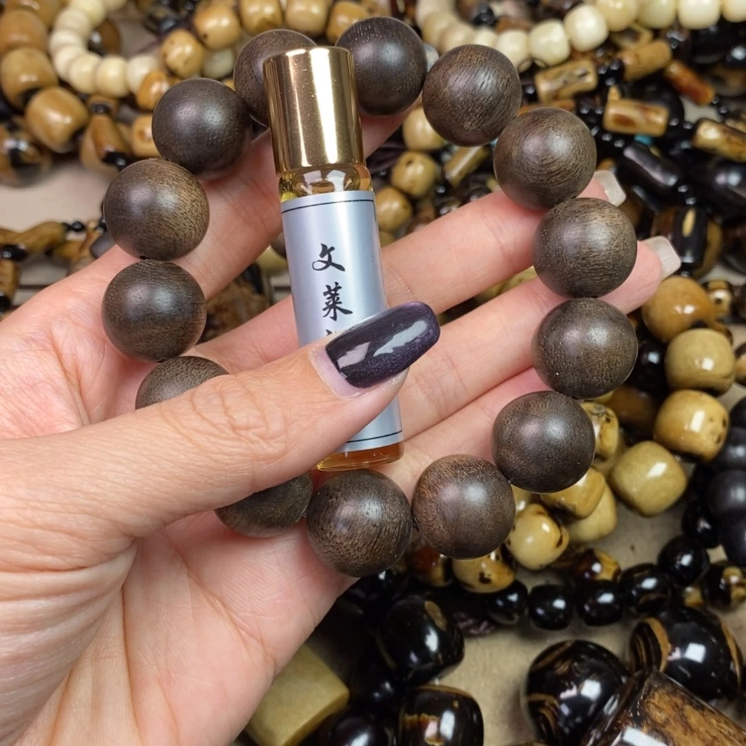 杨***勇橄榄核手串/手链精品