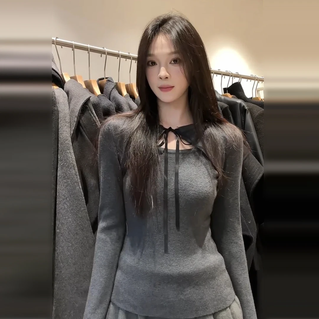 一字肩收腰显瘦撞色拼接2026年新款秋冬季女装撞色圆领针织假两件