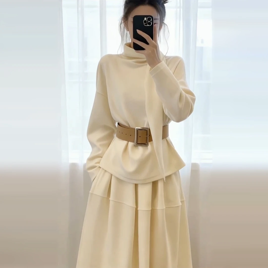 2025新款小香风高领针织连衣裙子女秋冬季法式巨好看穿搭一整套装