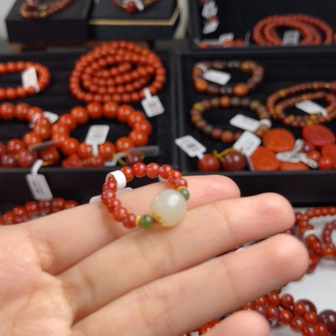 未镶嵌南红戒指4m南红玛瑙