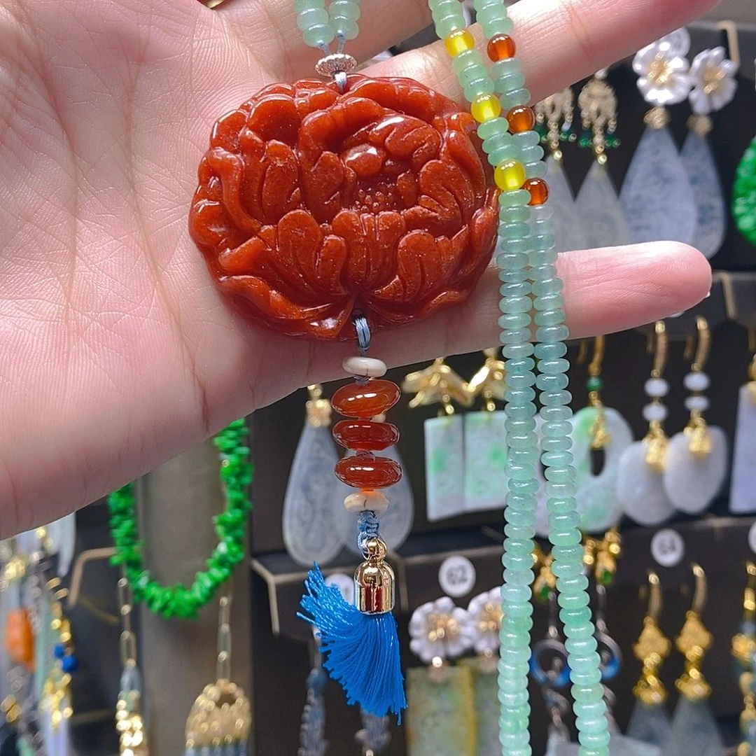 未镶嵌翡翠耳饰翡翠