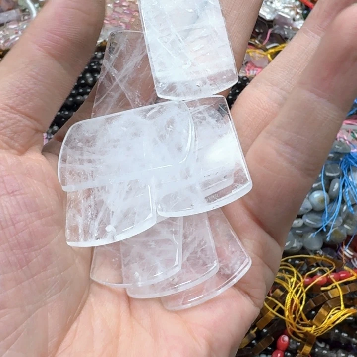 合金玛瑙/玉髓珠宝半成品一个25x38mm白水晶吊坠