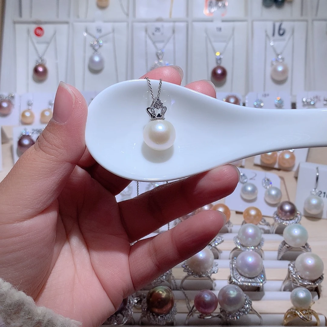 吊坠(赠链)淡水珍珠未镶嵌CC13.5mm