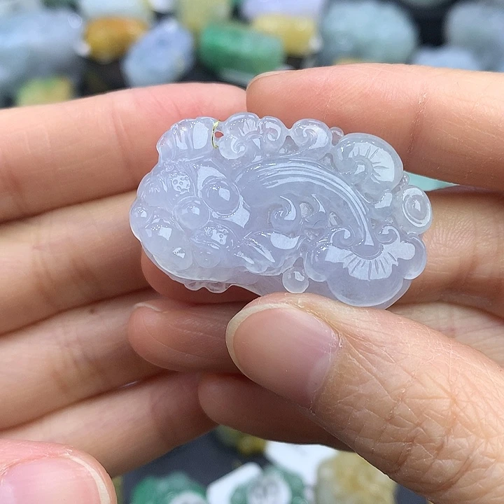 翡翠未镶嵌颈饰天然缅甸A货翡翠貔貅吊坠