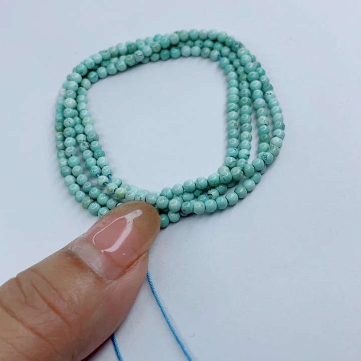 绿松石未镶嵌颈饰