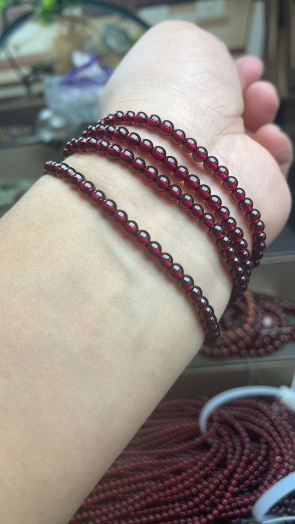 天然石榴石手链4.3毫米四圈小颗粒