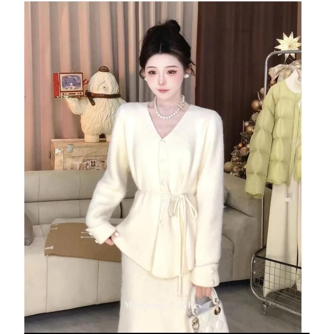 紫萱套装V领针织开衫女初秋收腰显瘦打底内搭毛衣独特别致上衣套