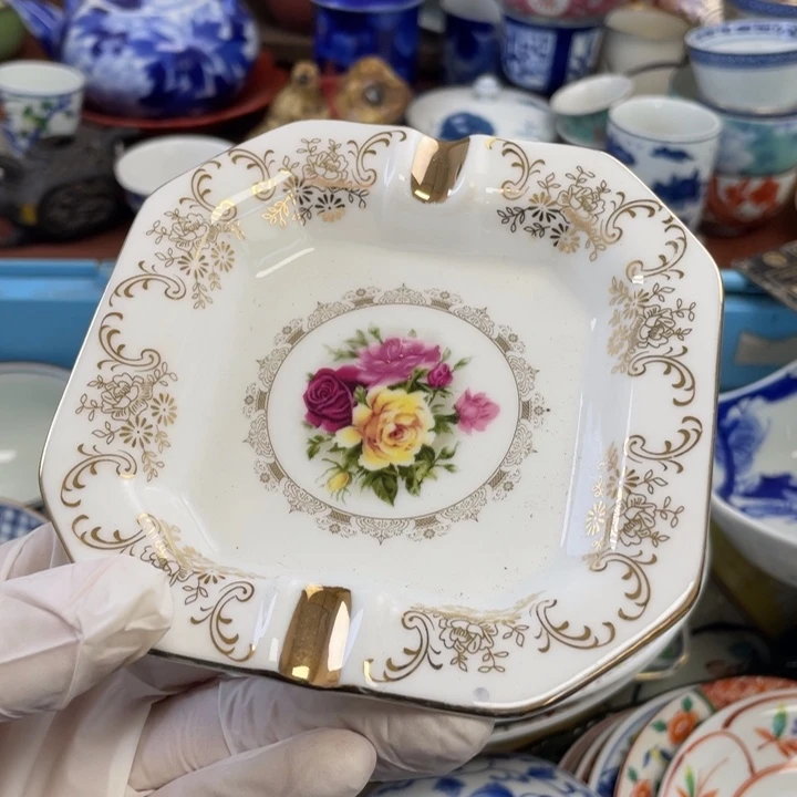 陶他家瓷器真美…开播了