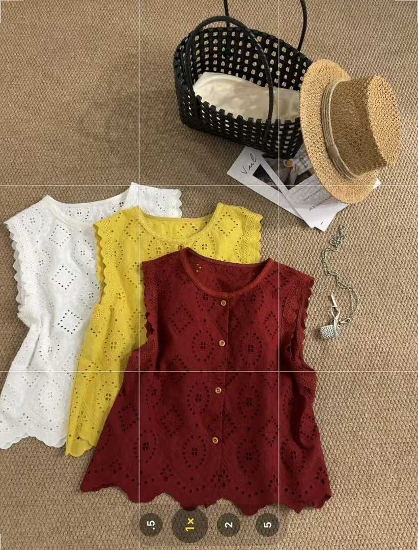 【罗罗严选】25538蕾丝勾花开扣上衣