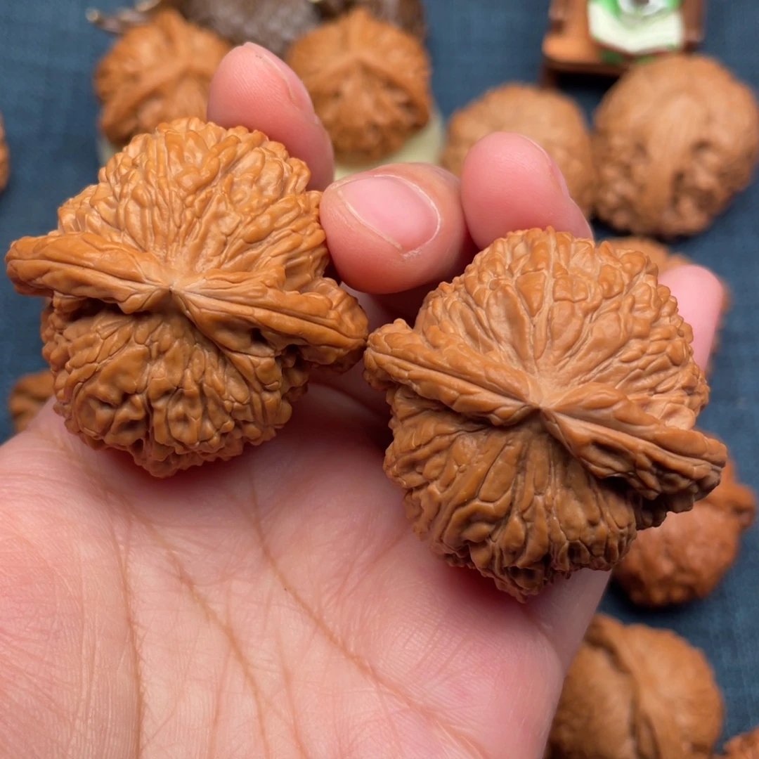 把件文玩核桃44毕业爆肉球白全品