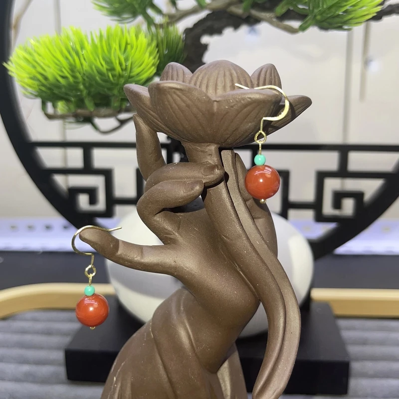 时尚百搭南红设计款耳饰E228