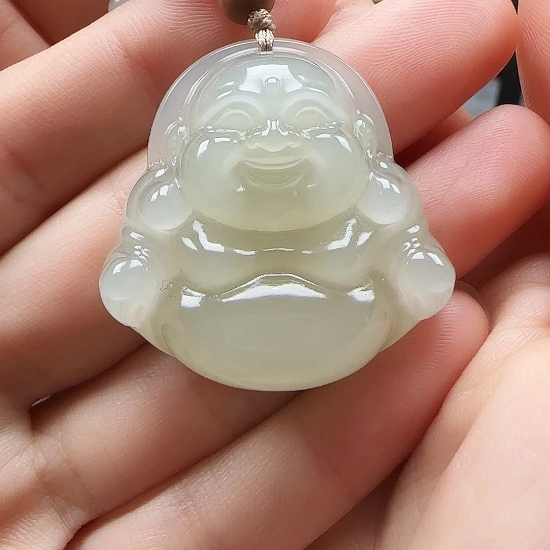 和田玉颈饰未镶嵌洛**?