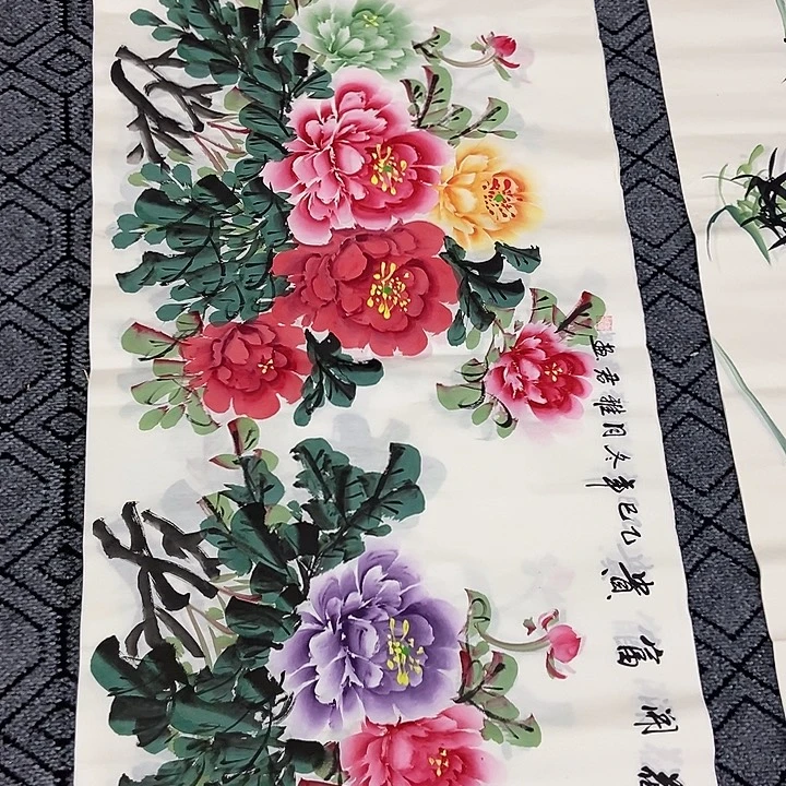 小周画廊的直播间