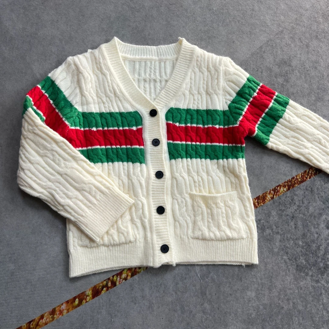 女童装春秋复古港风上衣毛针织衫针织长袖慵懒风复古针织衫