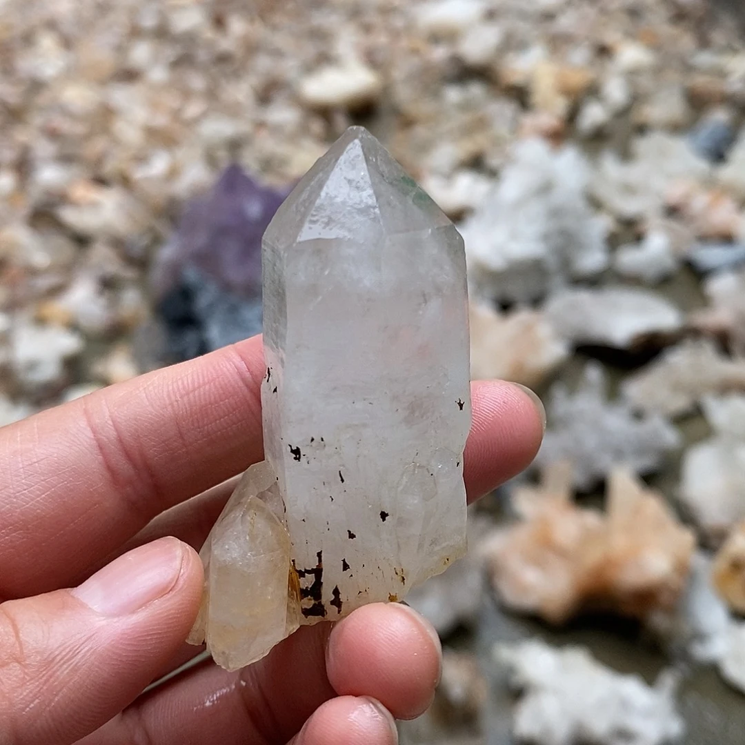 水晶珠宝半成品未镶嵌鸿****城