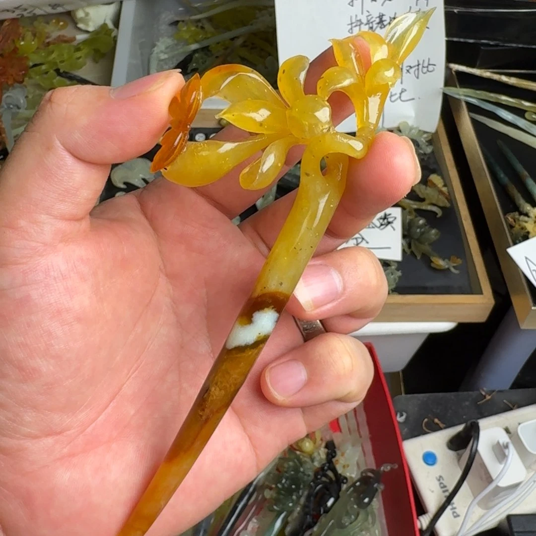 蛇纹石玉未镶嵌发饰