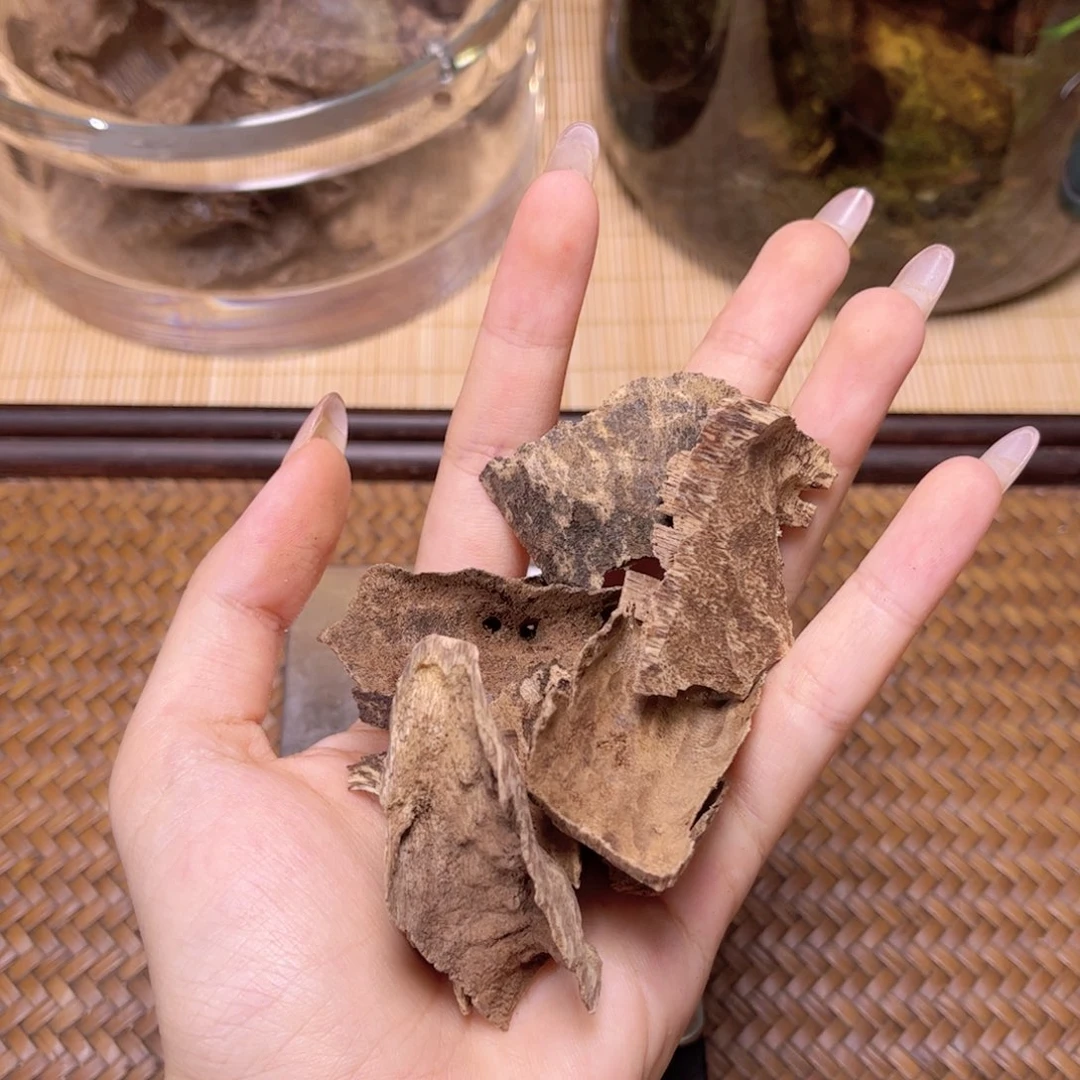 香榧木越南芽庄冷钻虫漏香12克