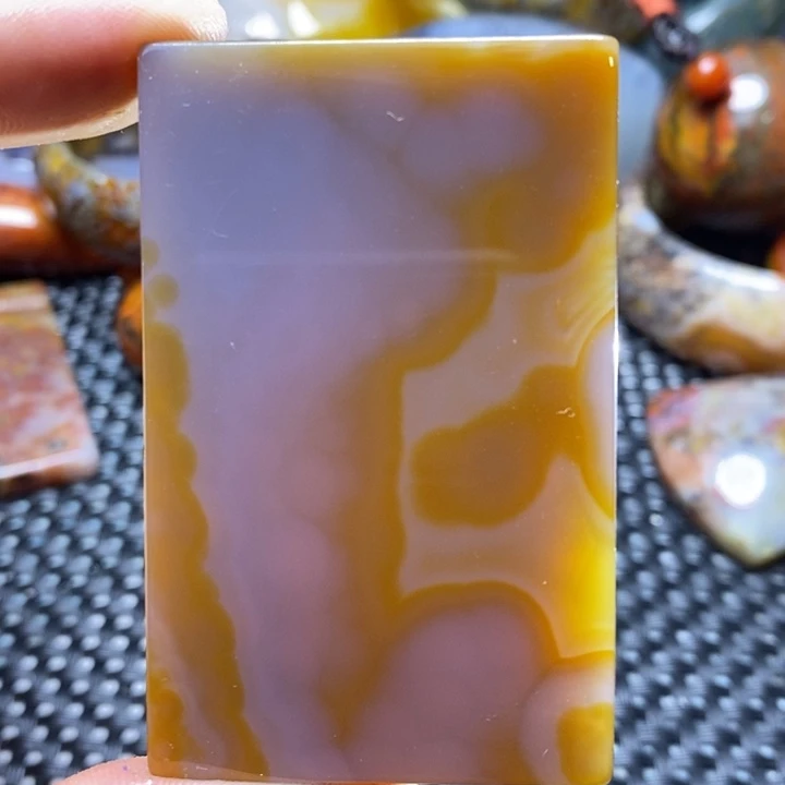 玛瑙/玉髓颈饰未镶嵌