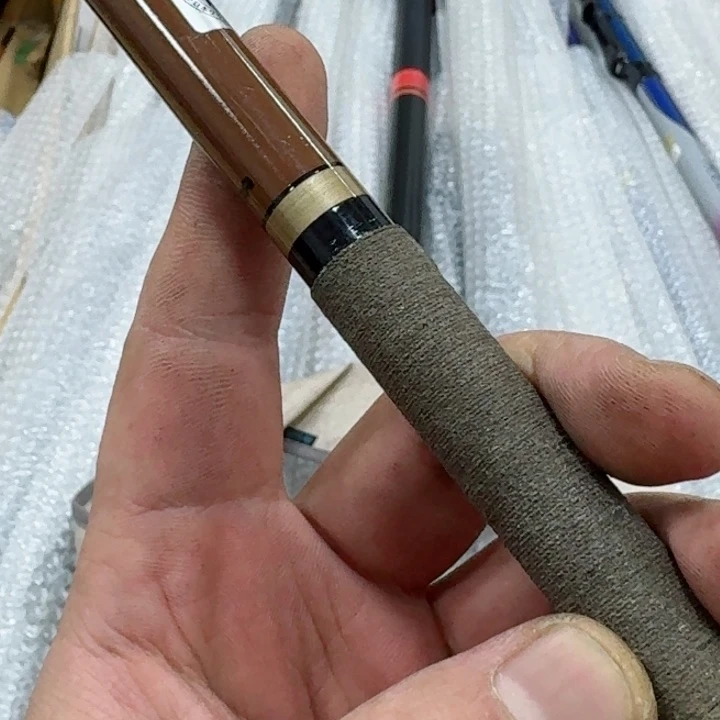 碳素1.8m以下蛨*笙鱼竿钓鱼竿888999000