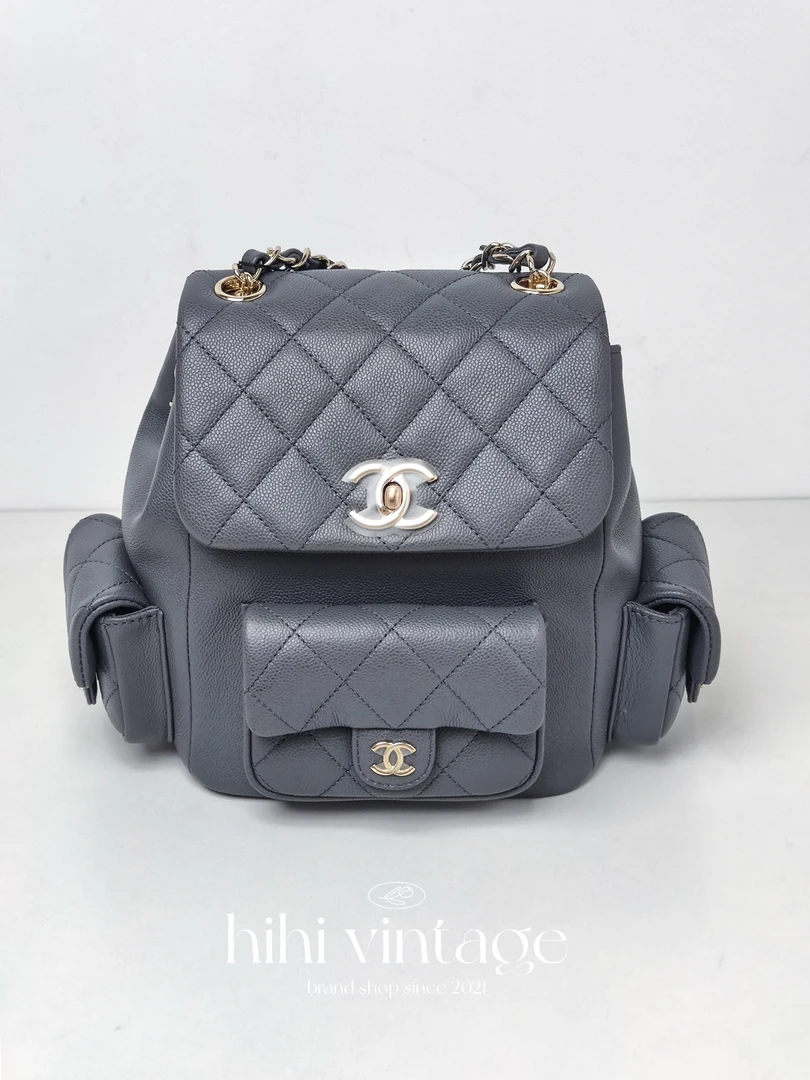 99新 Chanel/香奈儿 灰色金扣荔枝纹Duma双肩包16640022二店