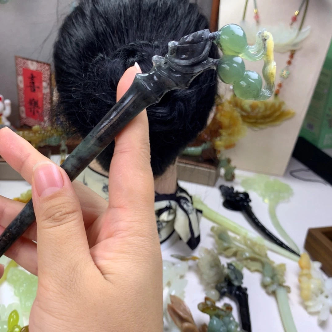 蛇纹石玉未镶嵌发饰