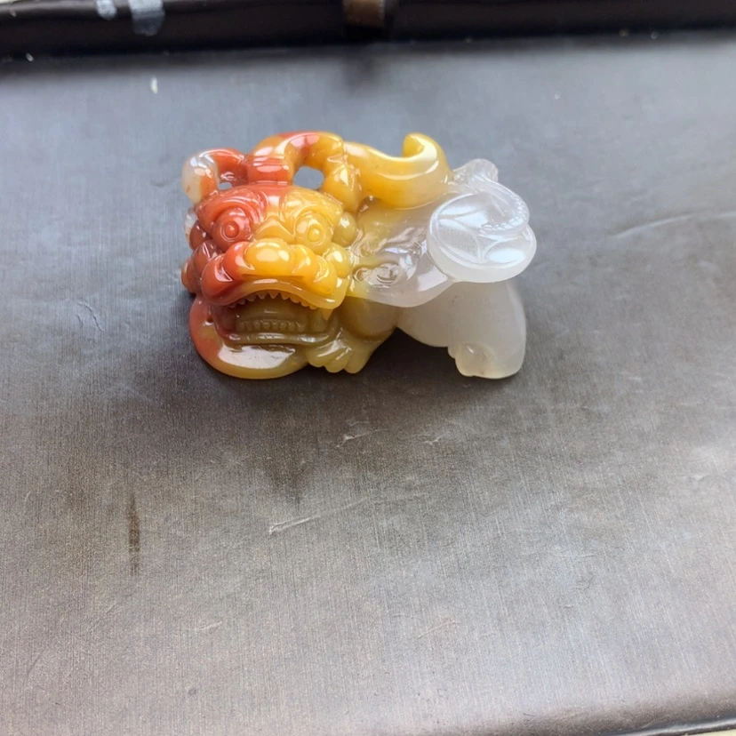 【闪购商品】未镶嵌石英质玉（黄龙玉）颈饰@****^