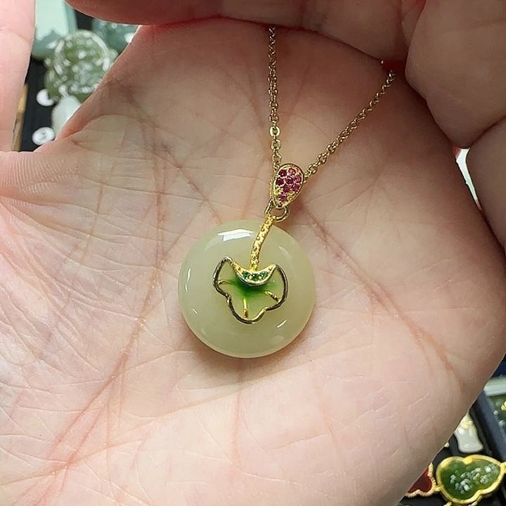 吊坠(赠链)银S925镶嵌和田玉