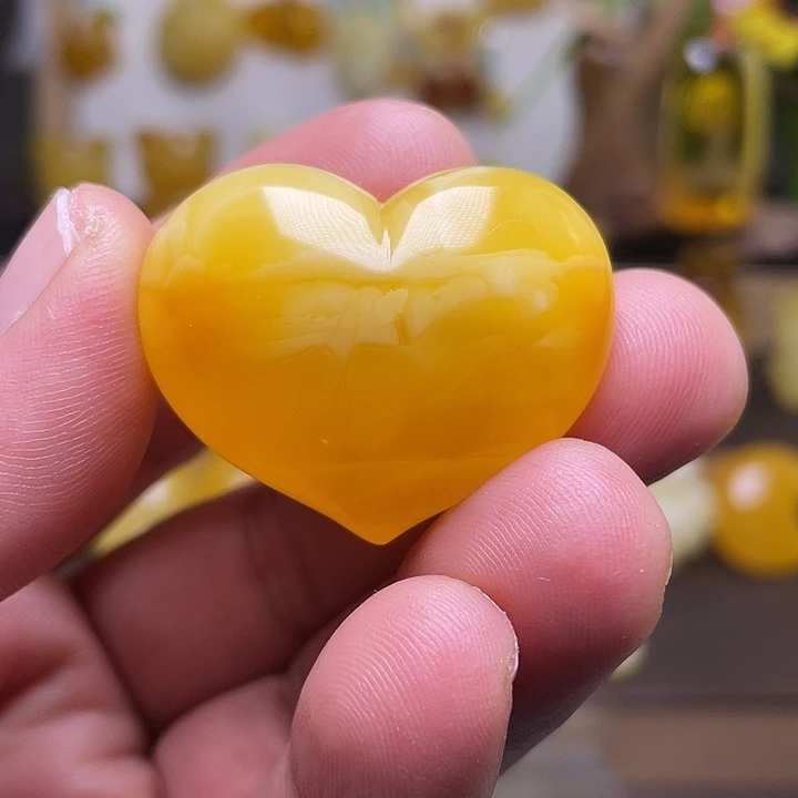 琥珀未镶嵌颈饰吊坠