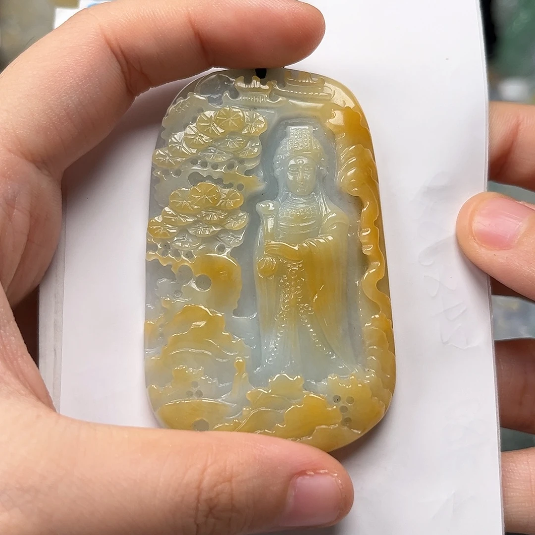 阿***丁翡翠未镶嵌颈饰翡翠