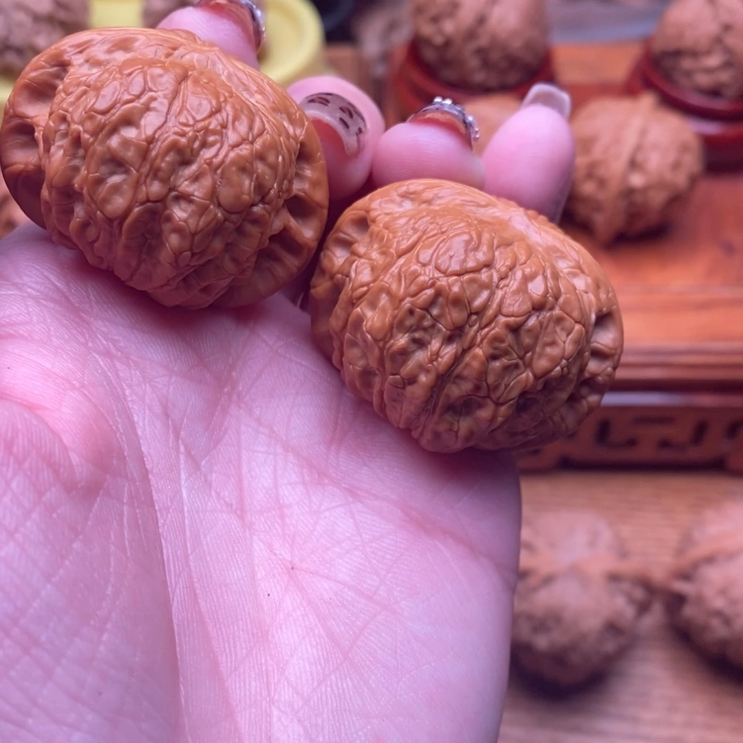 文玩核桃把件2***y血麒麟38