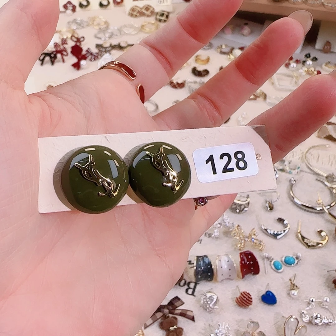 仿珍珠铜合金925银耳钉