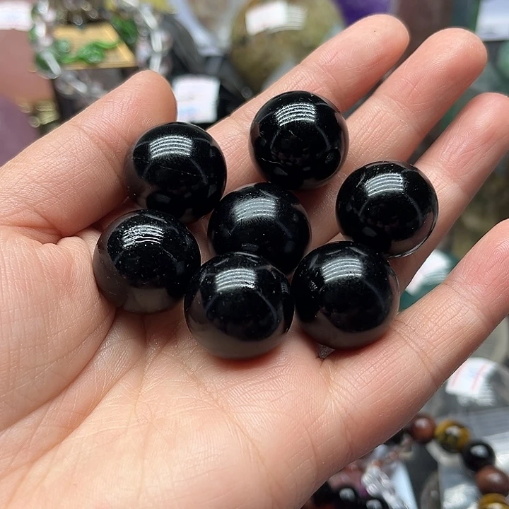 未镶嵌珠宝半成品水晶105克小球