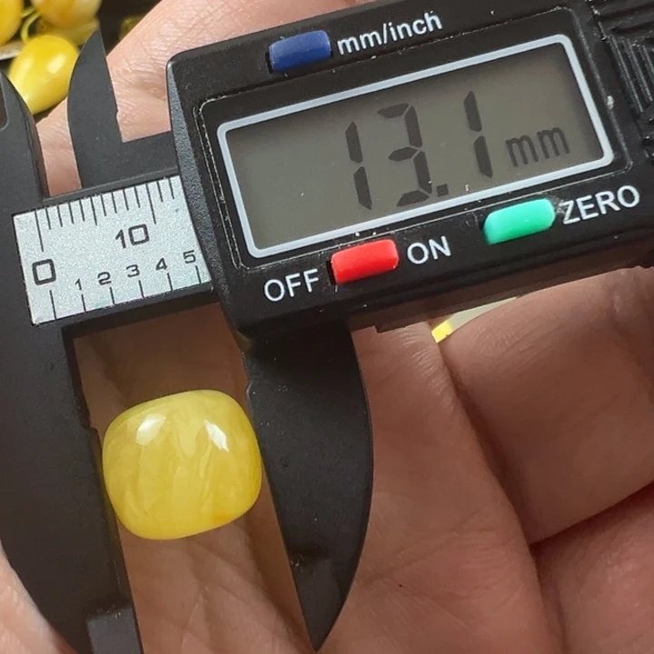 蜜蜡裸石未镶嵌17 杂