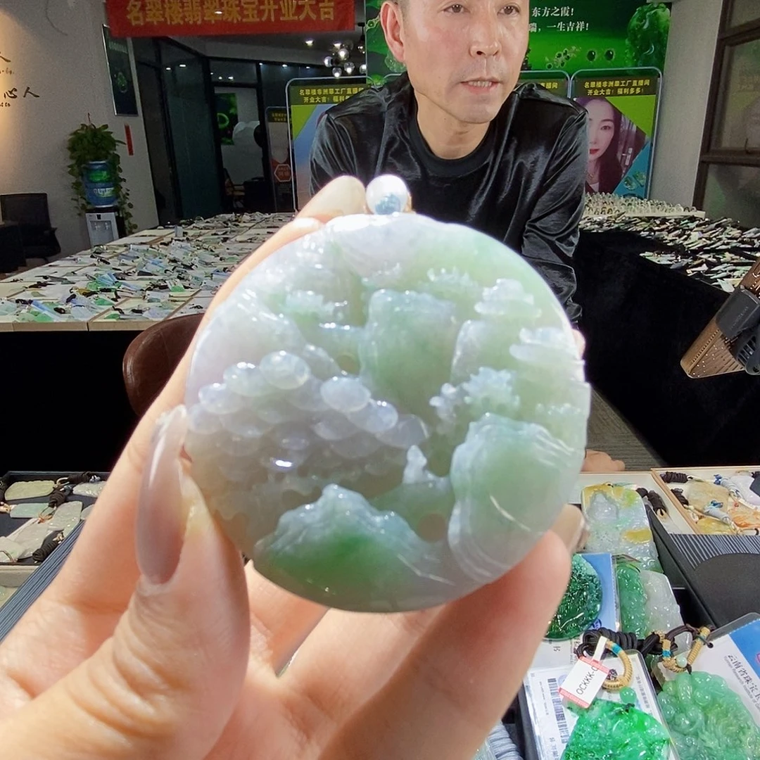 颈饰未镶嵌翡翠翡翠