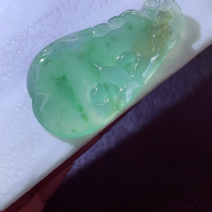 定制翡翠未镶嵌翡翠