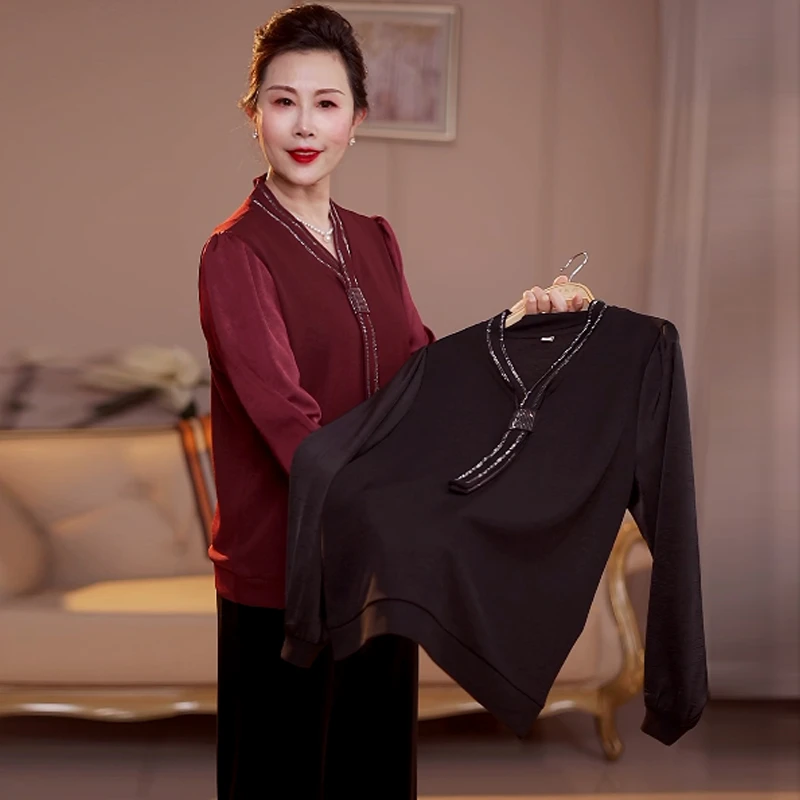 气质妈妈装春秋季新款长袖T恤衫时尚V领打底衫大码中老年女装衬衫