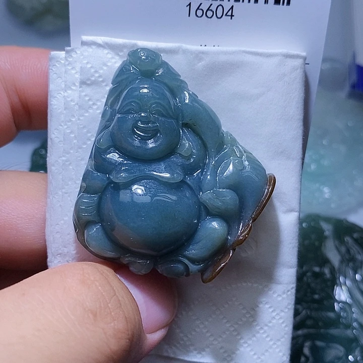 嵐***颈饰未镶嵌翡翠天光墟翡翠市场现金代购